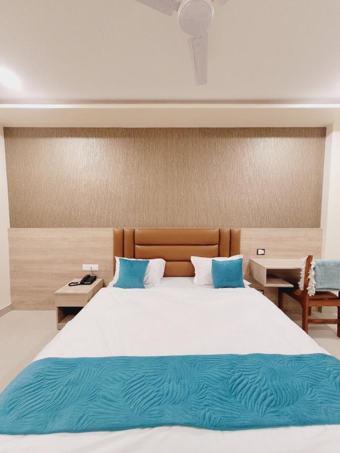 Hotel Ananda Kashi Benares Buitenkant foto