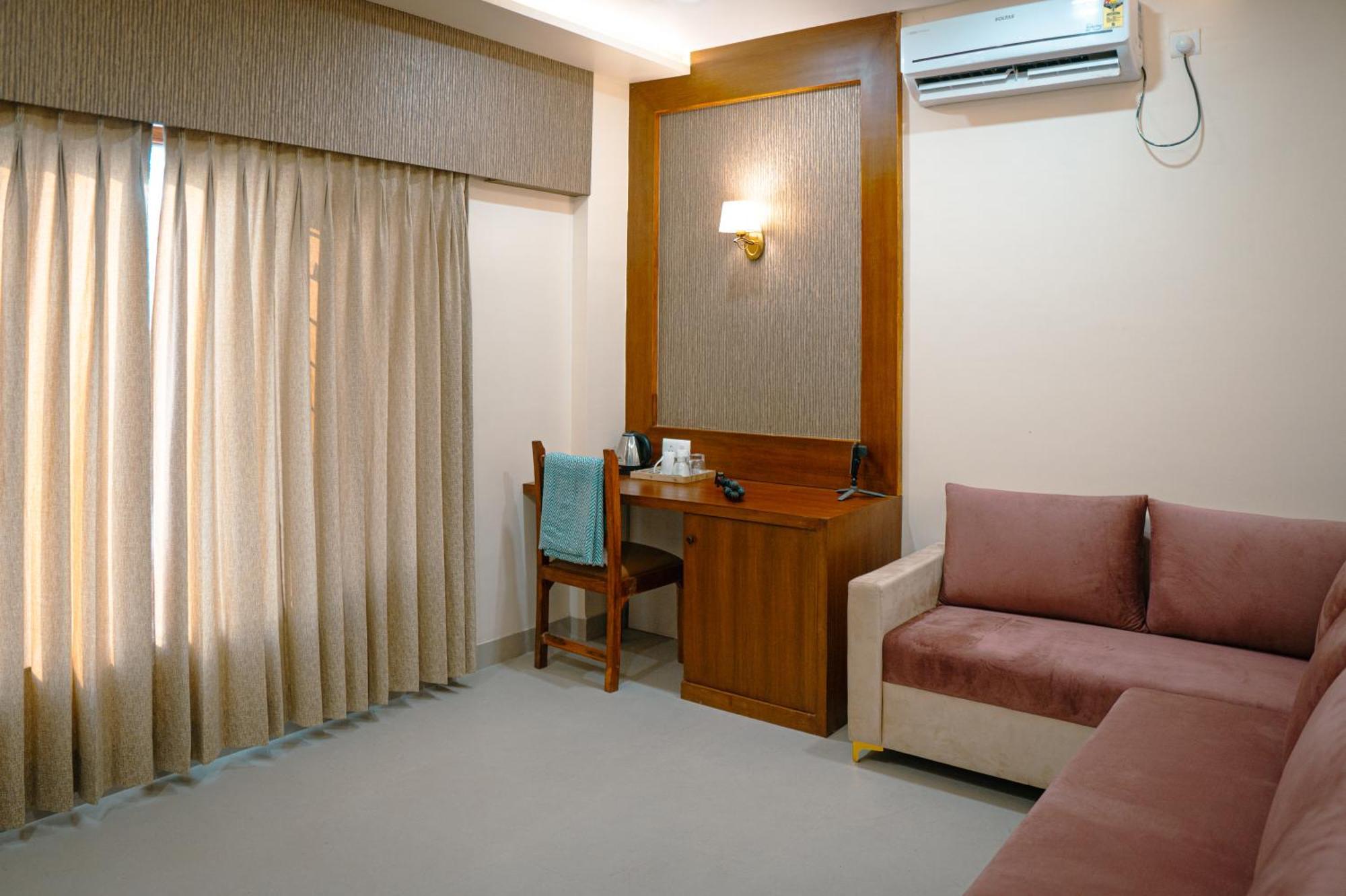 Hotel Ananda Kashi Benares Buitenkant foto