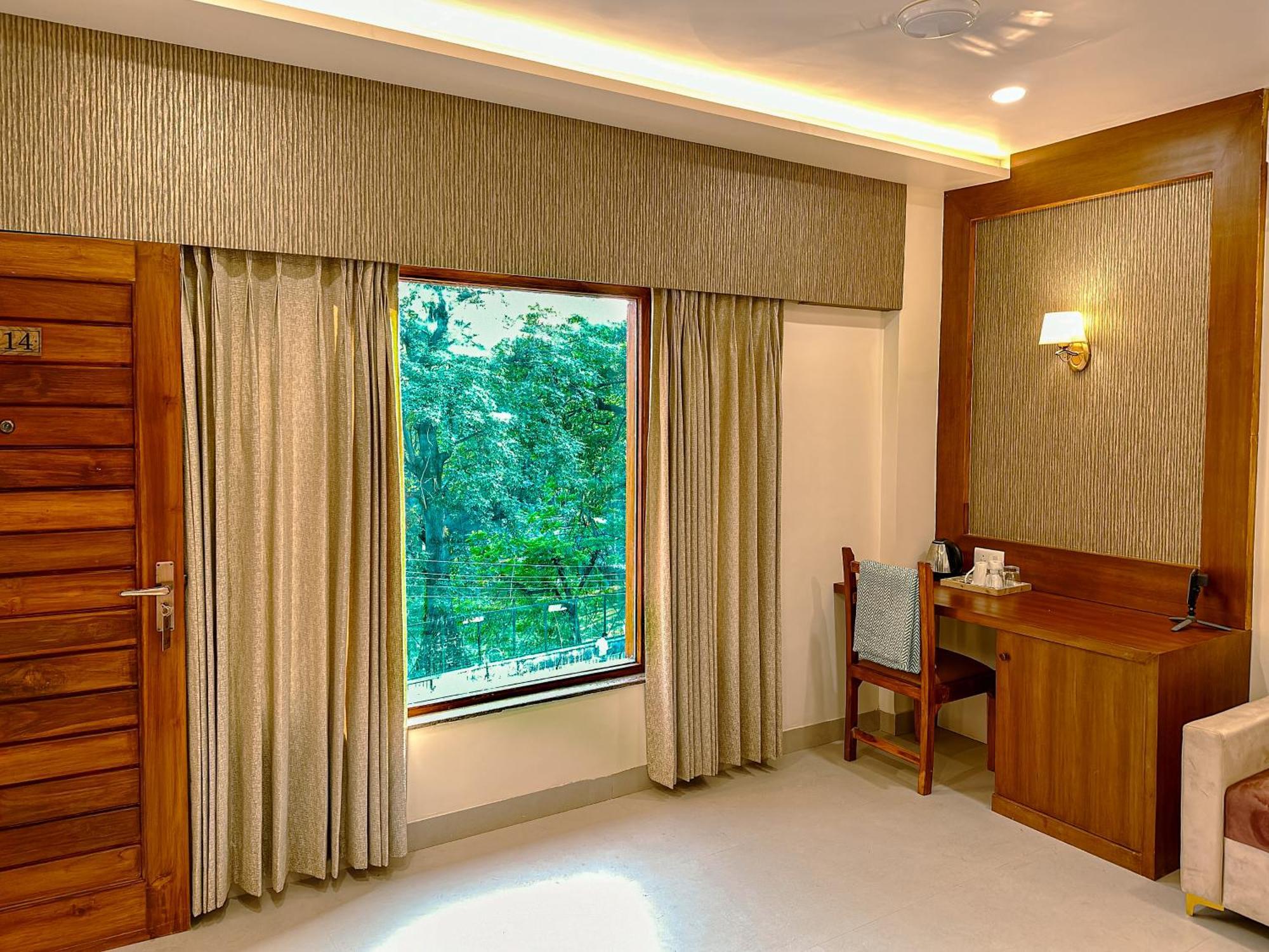 Hotel Ananda Kashi Benares Buitenkant foto